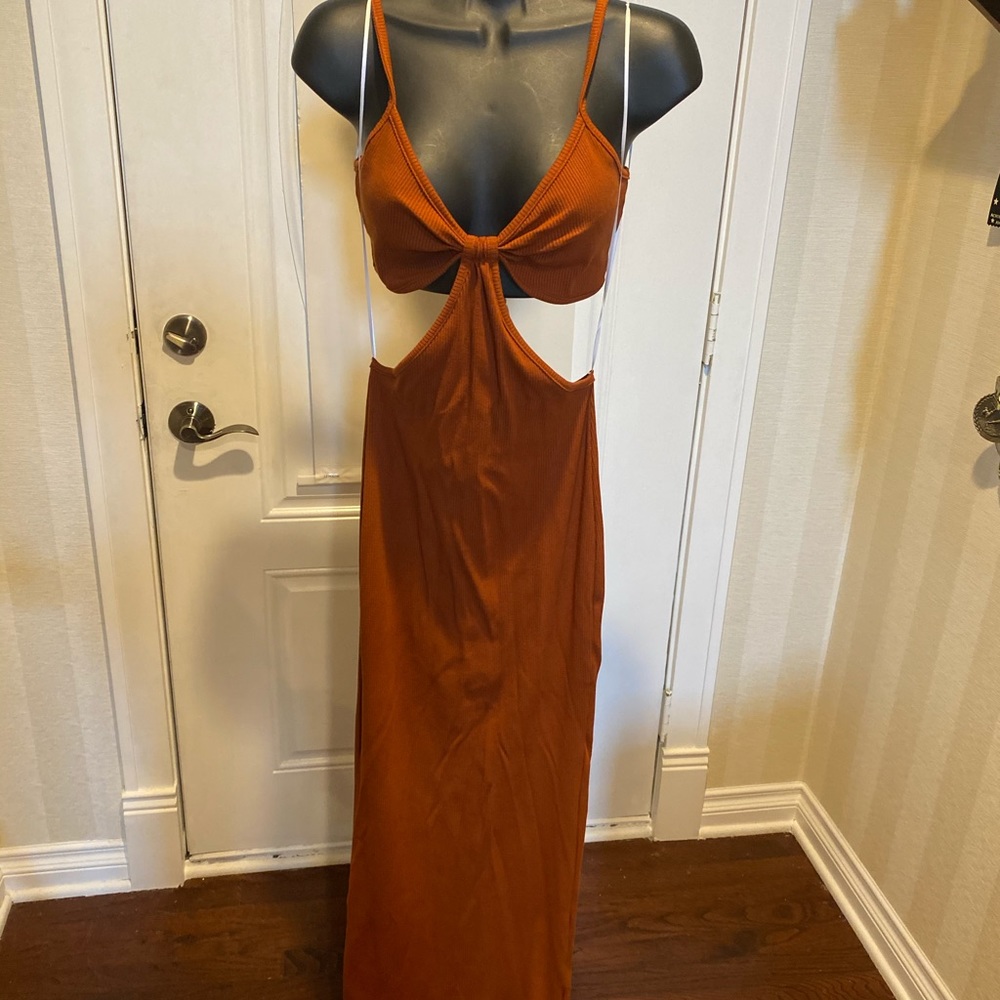 LA Luxe Rust Color Dress